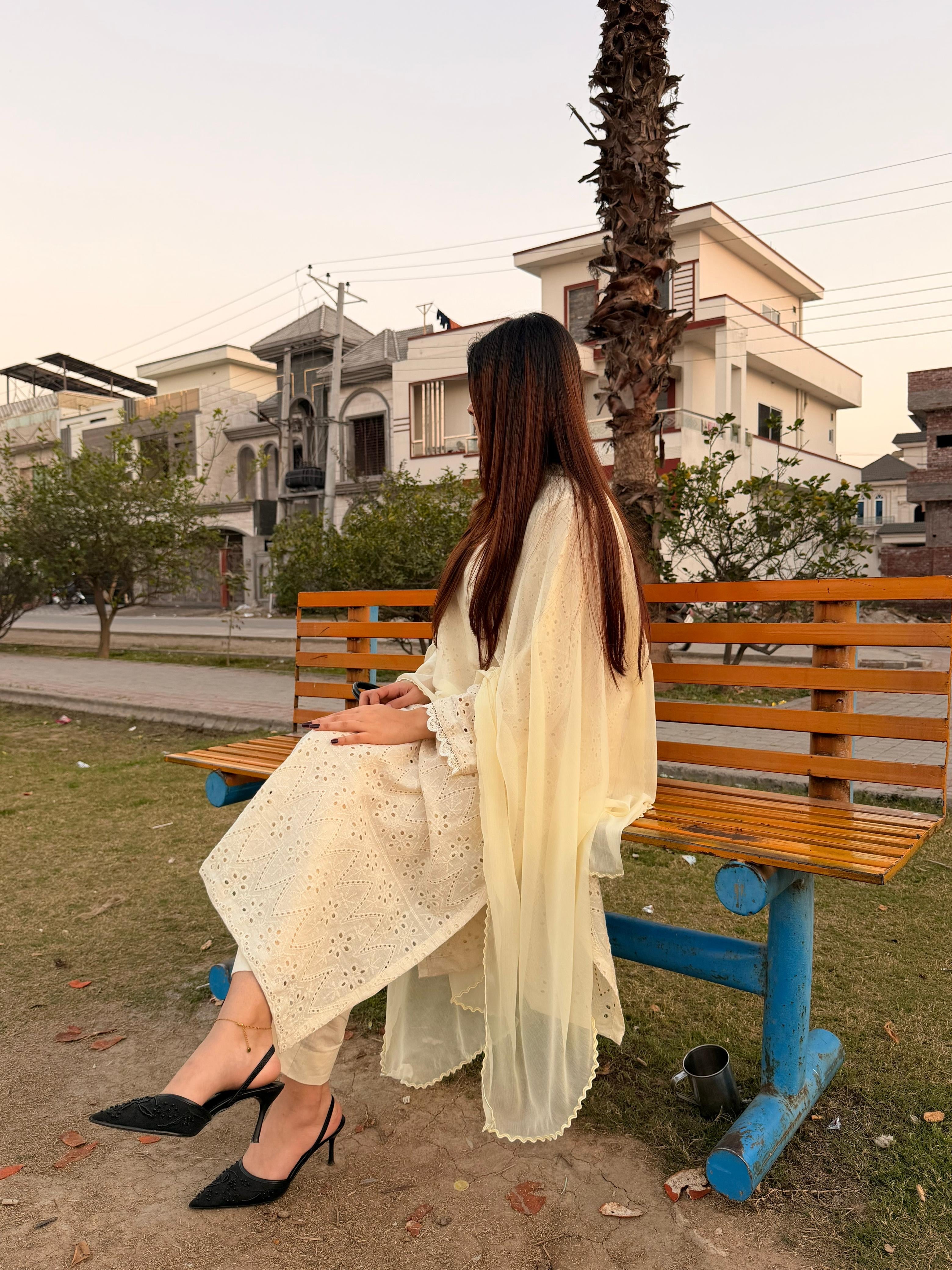 Noor-e-Hayat – Ivory Chikankari 3PC
