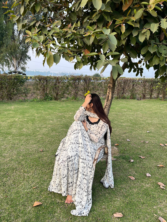 Ivory Whisper – Premium Flowy Floral Maxi Set