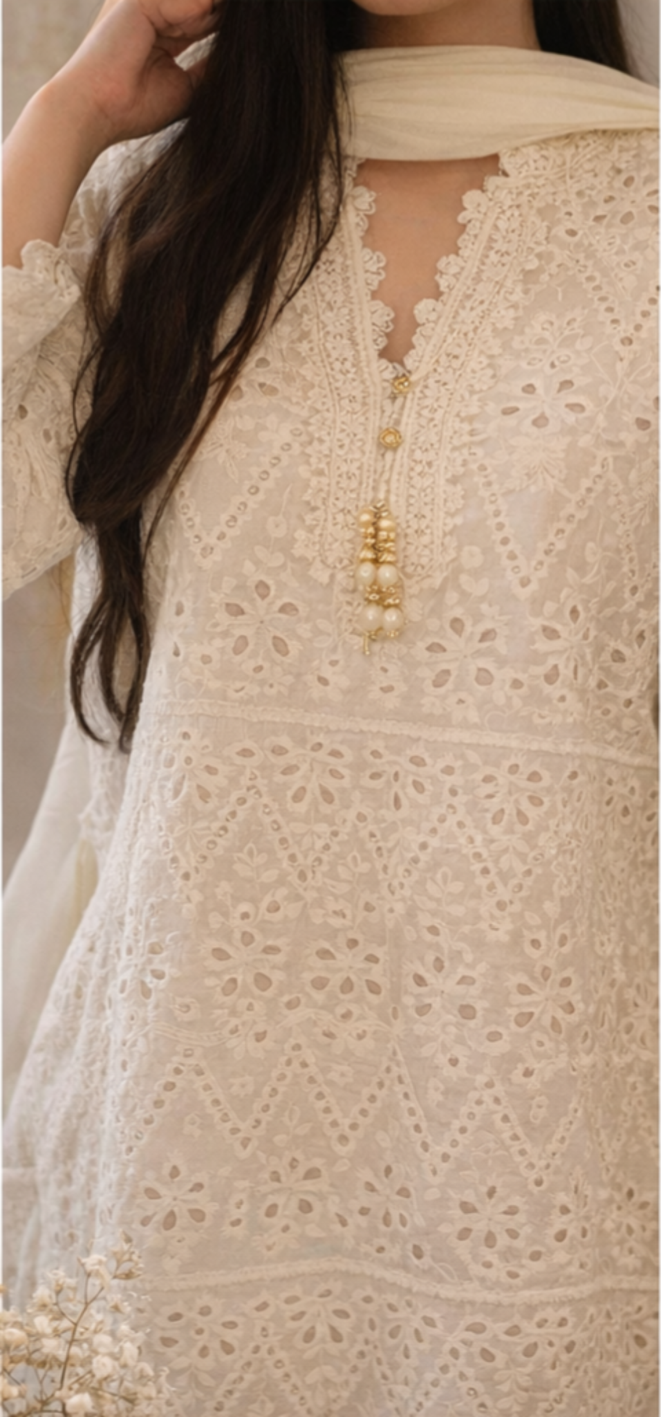 Noor-e-Hayat – Ivory Chikankari 3PC