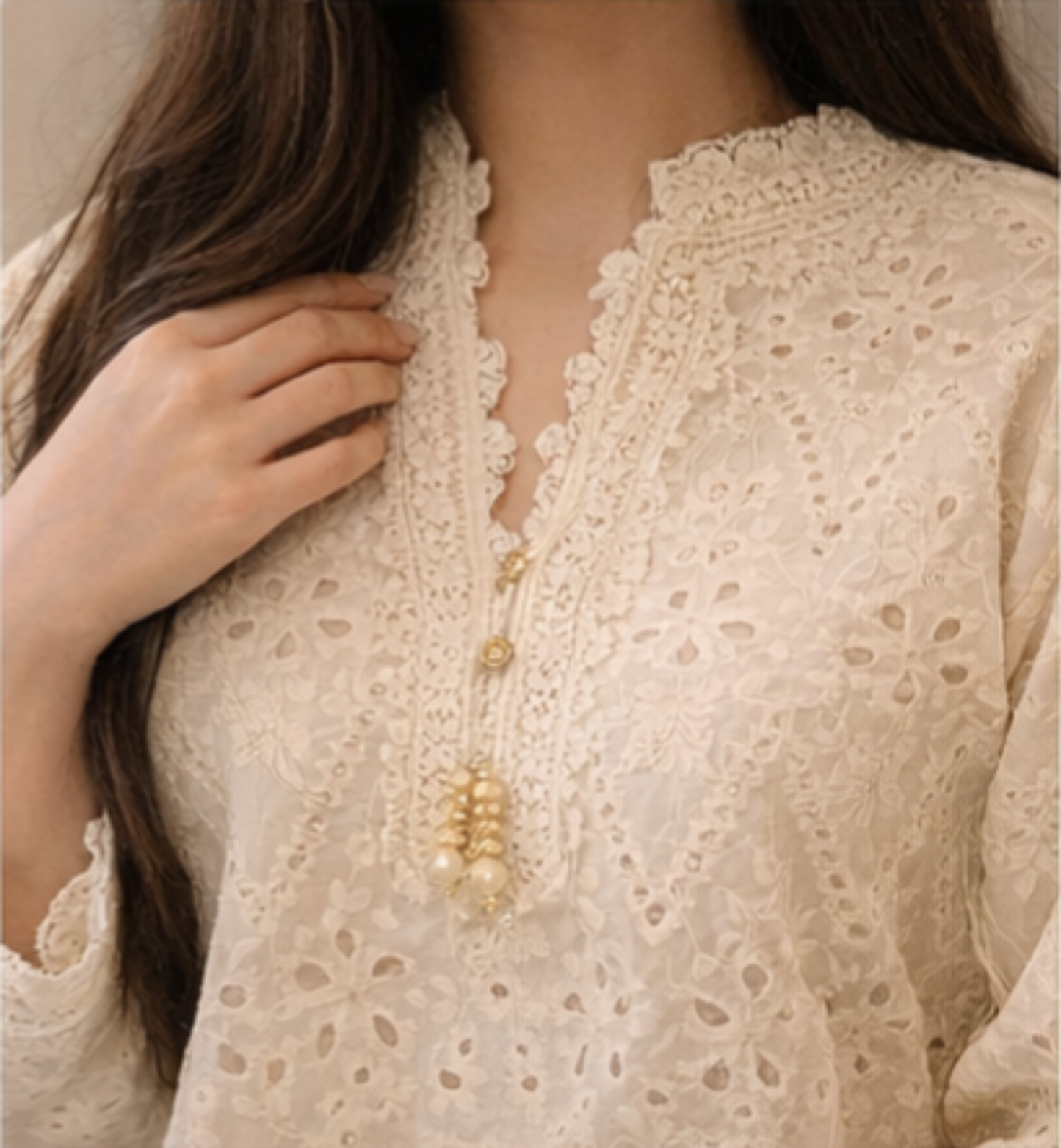 Noor-e-Hayat – Ivory Chikankari 3PC